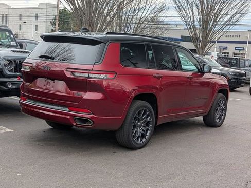 Certified 2024 Jeep Grand Cherokee L Summit w/ High Altitude Package image 3