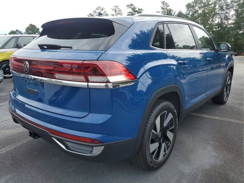 New 2026 Volkswagen Atlas Cross Sport SE image 4