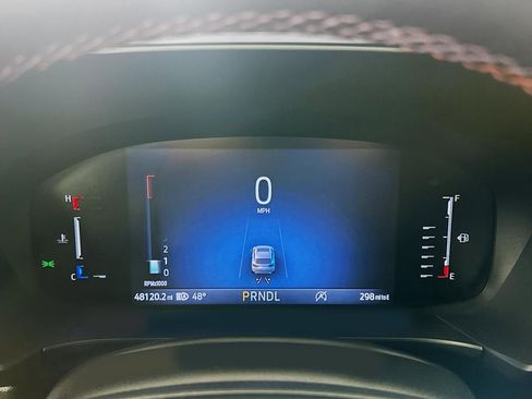 Used 2024 Ford Escape ST-Line w/ Cold Weather Package image 37