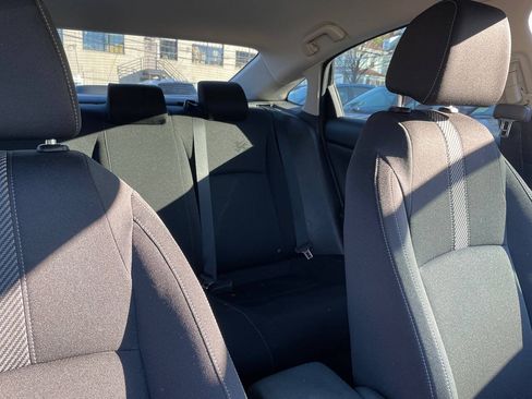 Used 2018 Honda Civic LX image 12