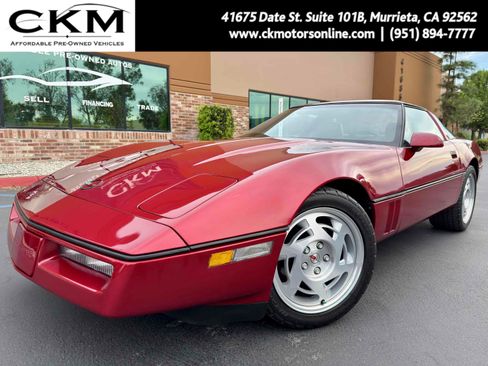 Used 1990 Chevrolet Corvette Coupe image 1