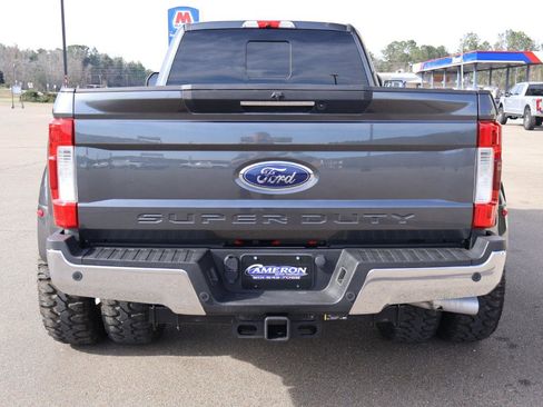 Used 2019 Ford F350 Lariat w/ Lariat Ultimate Package image 8