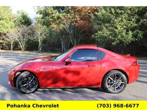 Used 2017 MAZDA MX-5 Miata RF Grand Touring image 4