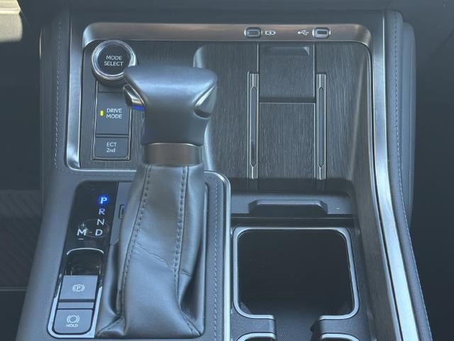 Used 2024 Lexus GX 550 w/ Accessory Package (Z1) AWD/4WD image 35