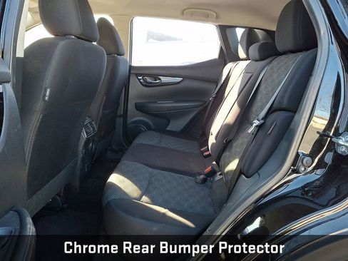 Used 2021 Nissan Rogue Sport SV image 10