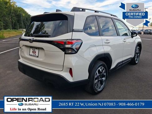 Used 2026 Subaru Forester Premium AWD/4WD image 3