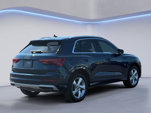 Used 2020 Audi Q3 2.0T Premium Plus w/ Premium Plus Package AWD/4WD image 5