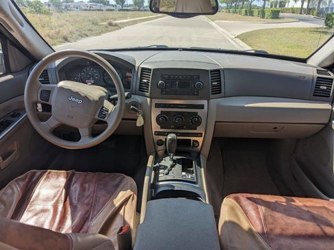 Used 2006 Jeep Grand Cherokee Laredo image 13