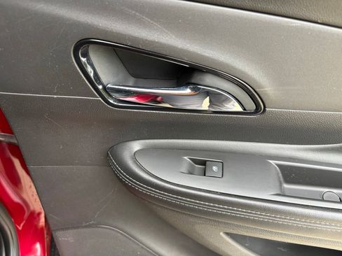 Used 2019 Buick Encore Sport Touring w/ Safety Package FWD image 30