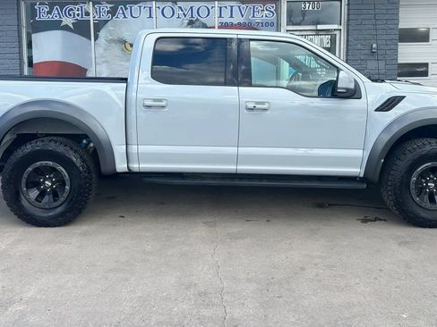 Used 2017 Ford F150 Raptor w/ Equipment Group 802A Luxury AWD/4WD image 2