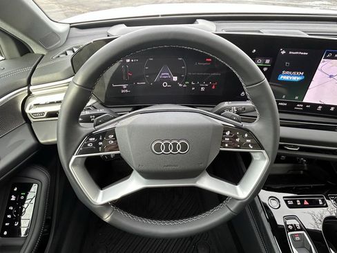 Used 2025 Audi A5 2.0T Premium Plus w/ Premium Plus image 8