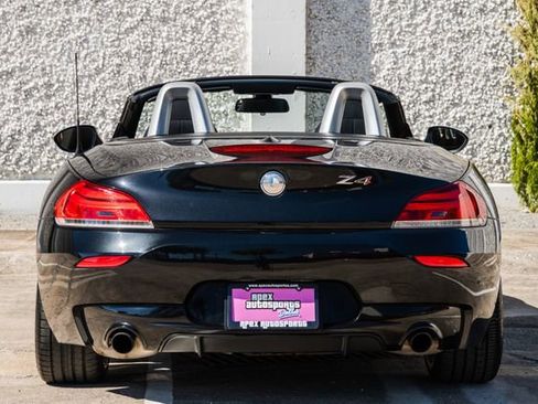 Used 2012 BMW Z4 sDrive35is image 15