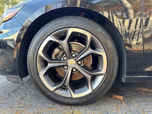 Used 2023 Chevrolet Malibu LT w/ Driver Confidence Package image 5