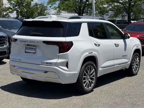 New 2026 GMC Terrain Denali AWD/4WD image 2