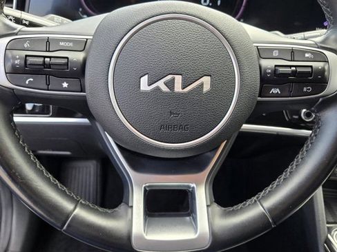 Used 2024 Kia Sportage EX AWD/4WD image 45