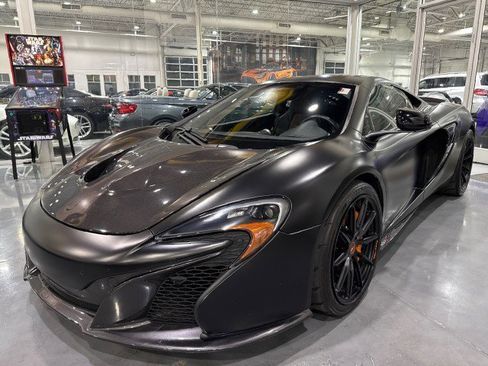 Used 2015 McLaren 650S Coupe image 3