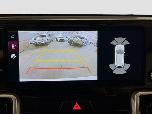 Used 2022 Kia Sorento EX image 10