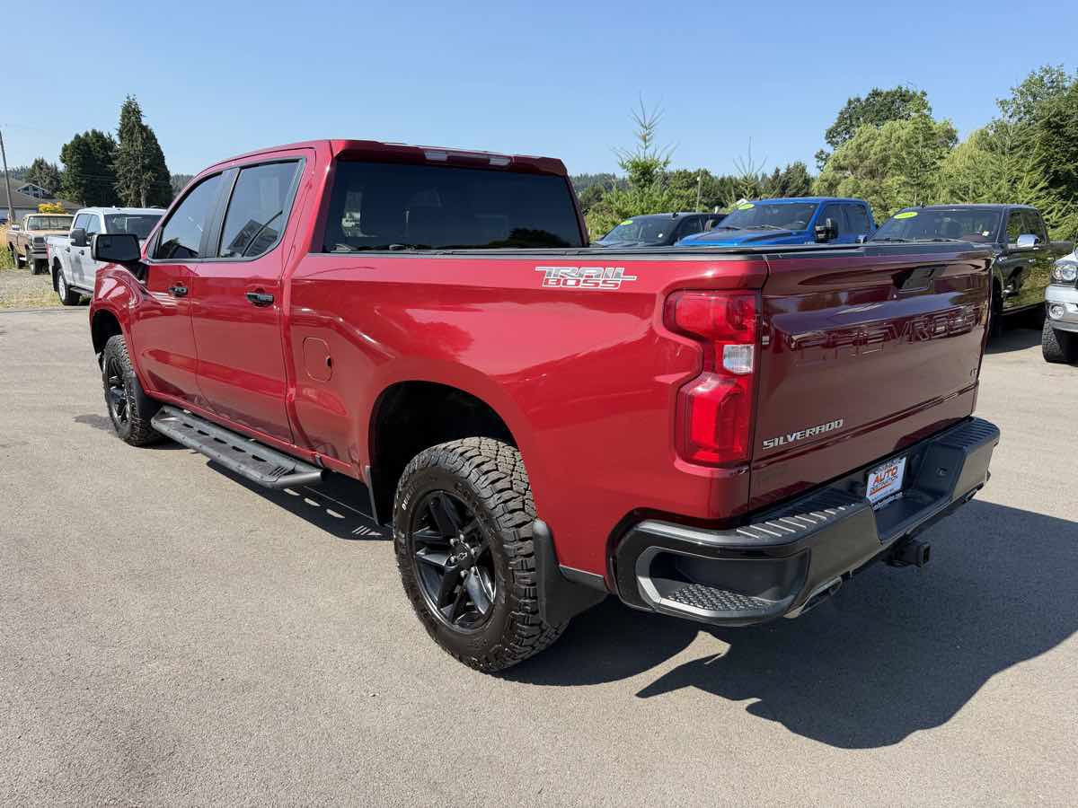 Used 2020 Chevrolet Silverado 1500 LT Trail Boss w/ Convenience Package AWD/4WD image 6