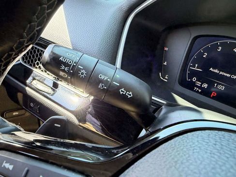 Used 2022 Honda Civic Touring image 35