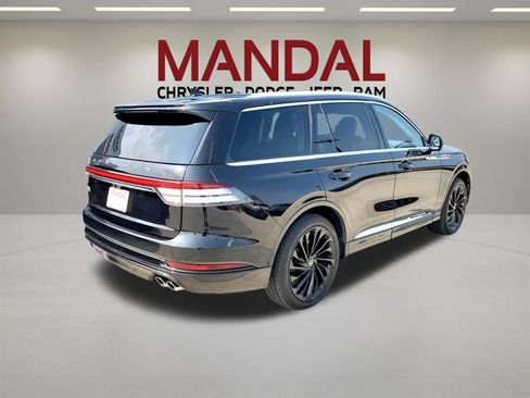 Used 2022 Lincoln Aviator Reserve w/ Equipment Group 201A AWD/4WD image 5