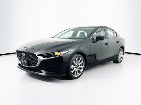 Used 2023 MAZDA MAZDA3 s image 3
