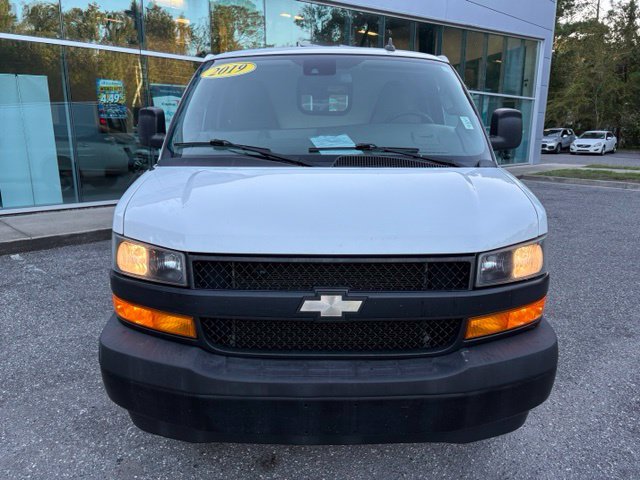 Used 2019 Chevrolet Express 2500 RWD image 8