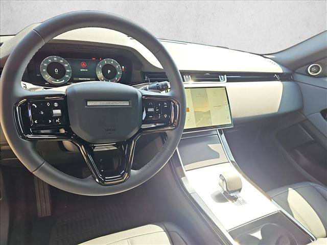 Used 2026 Land Rover Range Rover Evoque S AWD/4WD image 15