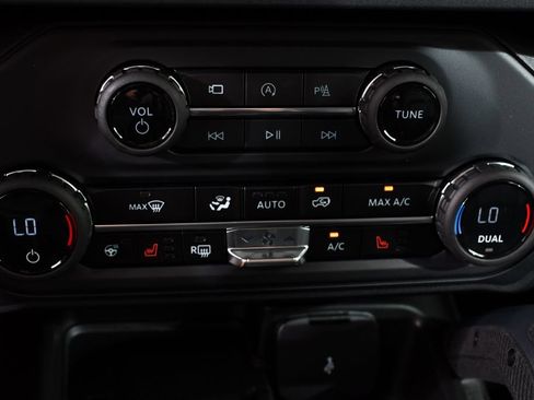 New 2026 Ford Bronco Badlands AWD/4WD image 28