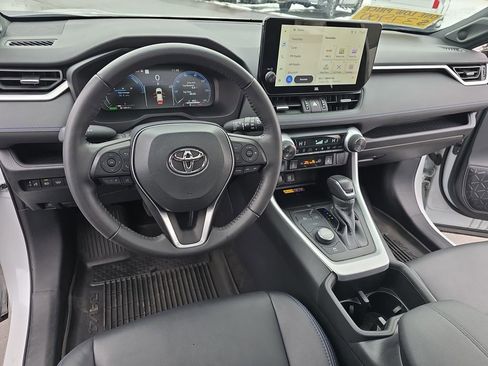 Used 2023 Toyota RAV4 XSE image 17