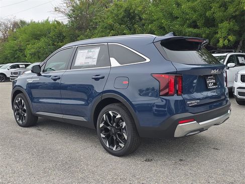 New 2026 Kia Sorento EX image 6