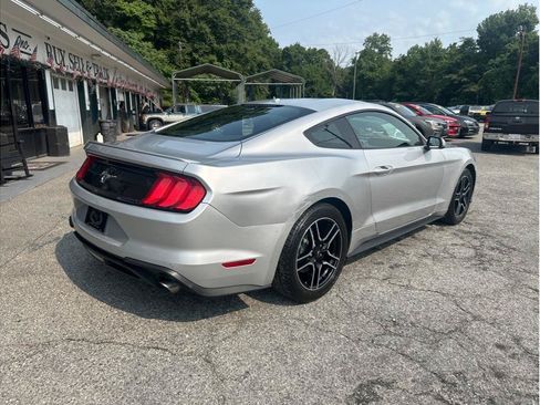 Used 2019 Ford Mustang Premium RWD image 6