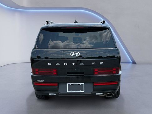 Used 2024 Hyundai Santa Fe SEL FWD image 4
