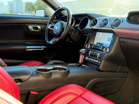 Used 2020 Ford Mustang GT w/ Equipment Group 301A image 12