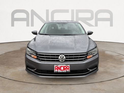 Used 2017 Volkswagen Passat 1.8T SE FWD image 5