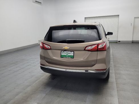 Used 2018 Chevrolet Equinox LT image 7