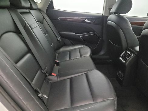 Used 2019 Kia Cadenza Technology image 19