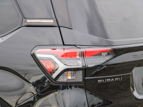 Used 2025 Subaru Forester Sport image 11