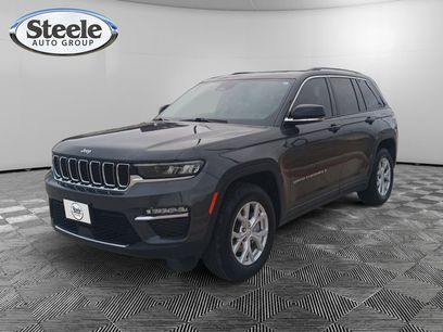 Used 2023 Jeep Grand Cherokee Limited w/ Trailer Tow Prep Group (B)