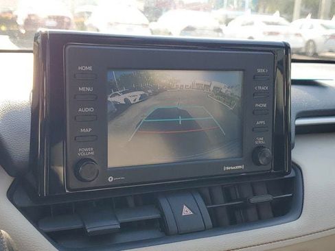 Used 2021 Toyota RAV4 XLE image 24