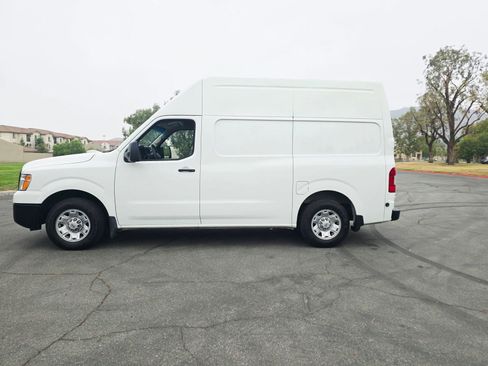 Used 2017 Nissan NV 2500 SV w/ Technology Package image 5