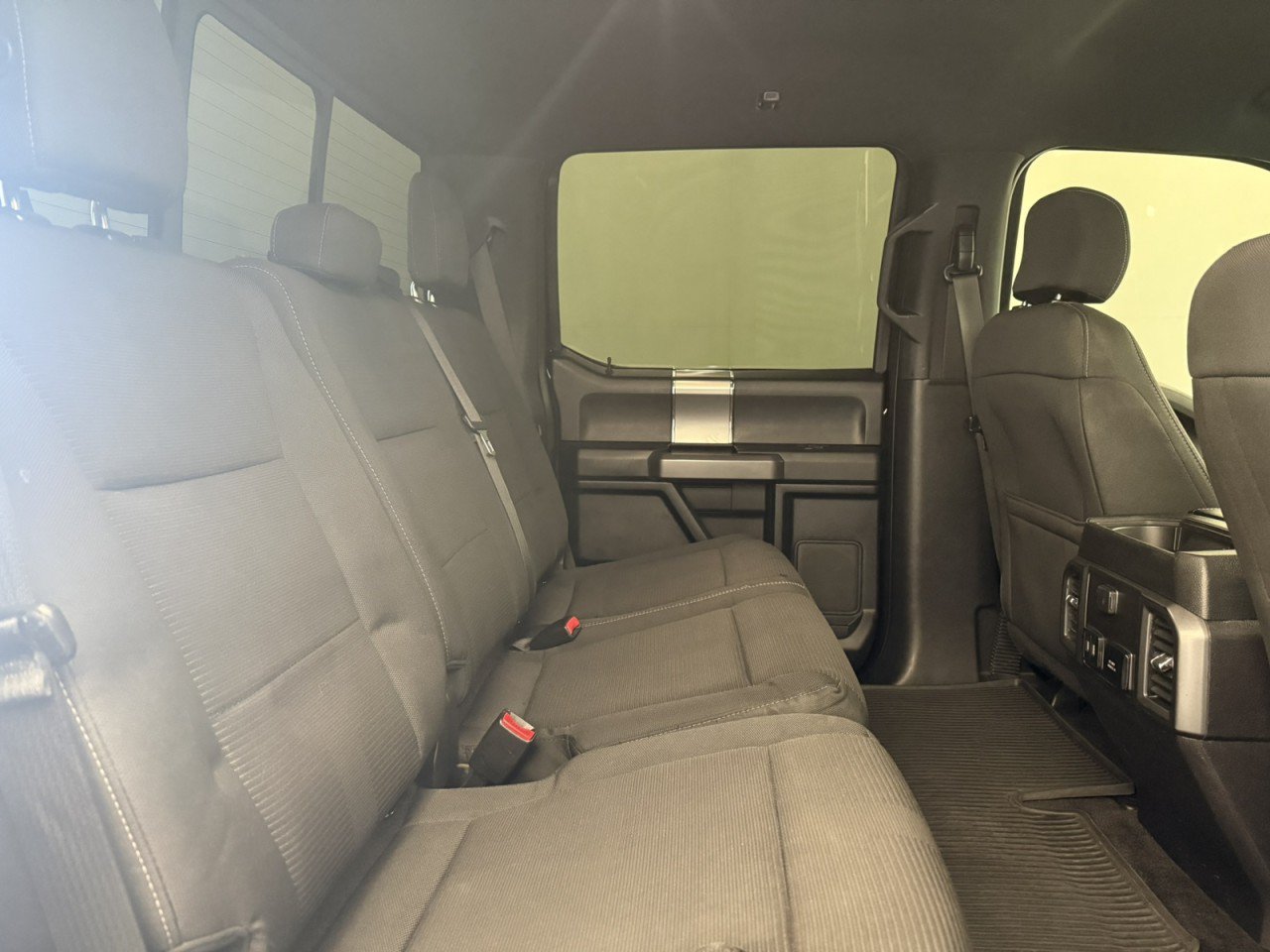 Used 2017 Ford F150 XLT w/ Equipment Group 302A Luxury AWD/4WD image 13