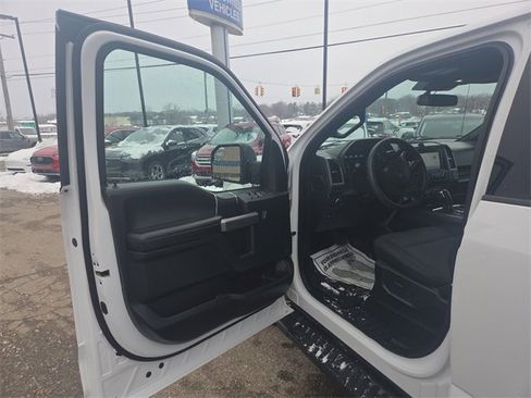 Certified 2020 Ford F150 XLT w/ Equipment Group 301A Mid image 33