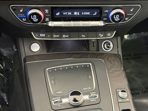 Used 2018 Audi Q5 Prestige image 18