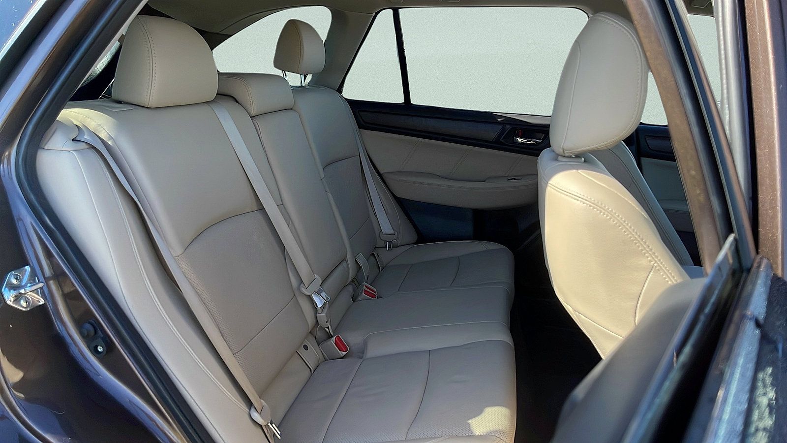 Used 2019 Subaru Outback 2.5i Limited AWD/4WD image 29
