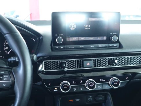 Used 2023 Honda Civic EX image 24