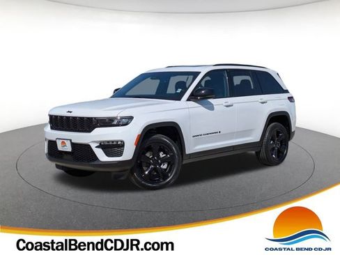 New 2025 Jeep Grand Cherokee Limited w/ Black Appearance Package image 1