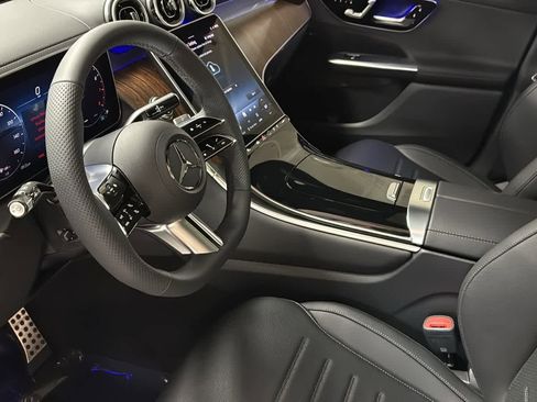 New 2026 Mercedes-Benz GLC 300 4MATIC image 4