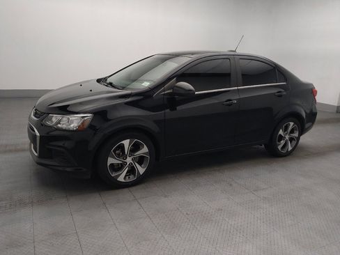Used 2019 Chevrolet Sonic Premier FWD image 2