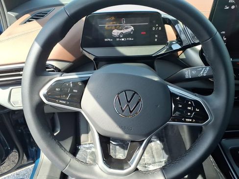 Used 2023 Volkswagen ID.4 Pro image 16