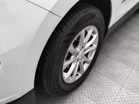 Used 2018 Chevrolet Equinox LT FWD image 31